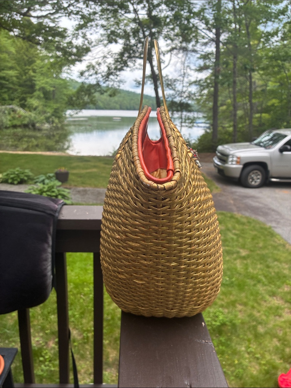 Vintage Koret Gold Woven Bucket Tote Bag with Decorative Medallion - Picture 9 of 13